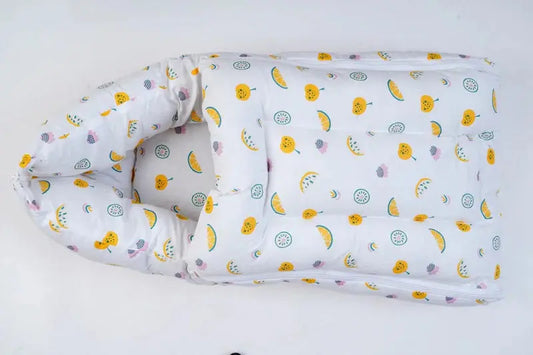 Baby Nest Orange Thazhuvi